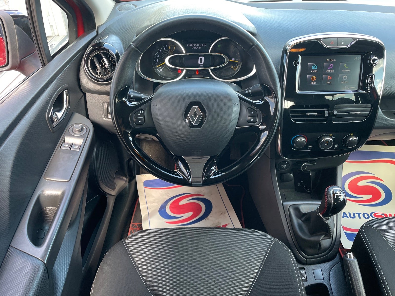 Billede af Renault Clio IV 0,9 TCe 90 Expression Sport Tourer