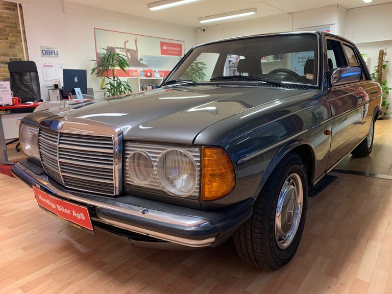 Mercedes 230 E 