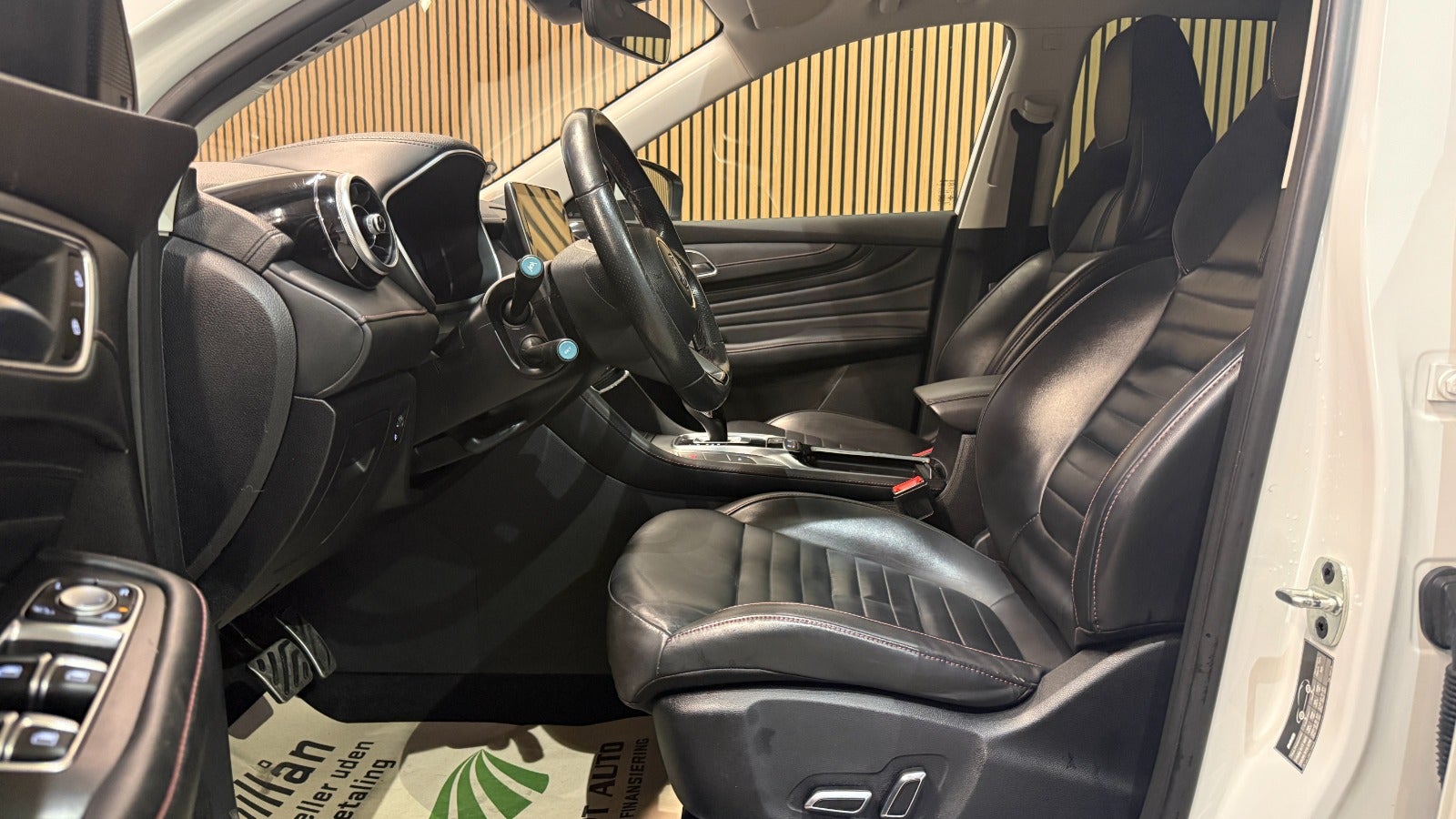 Billede af MG EHS 1,5 PHEV Luxury