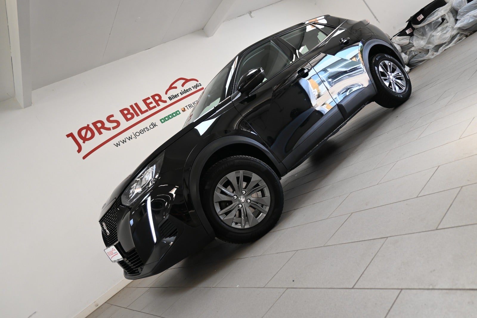 Peugeot 2008 PureTech 100 Selection