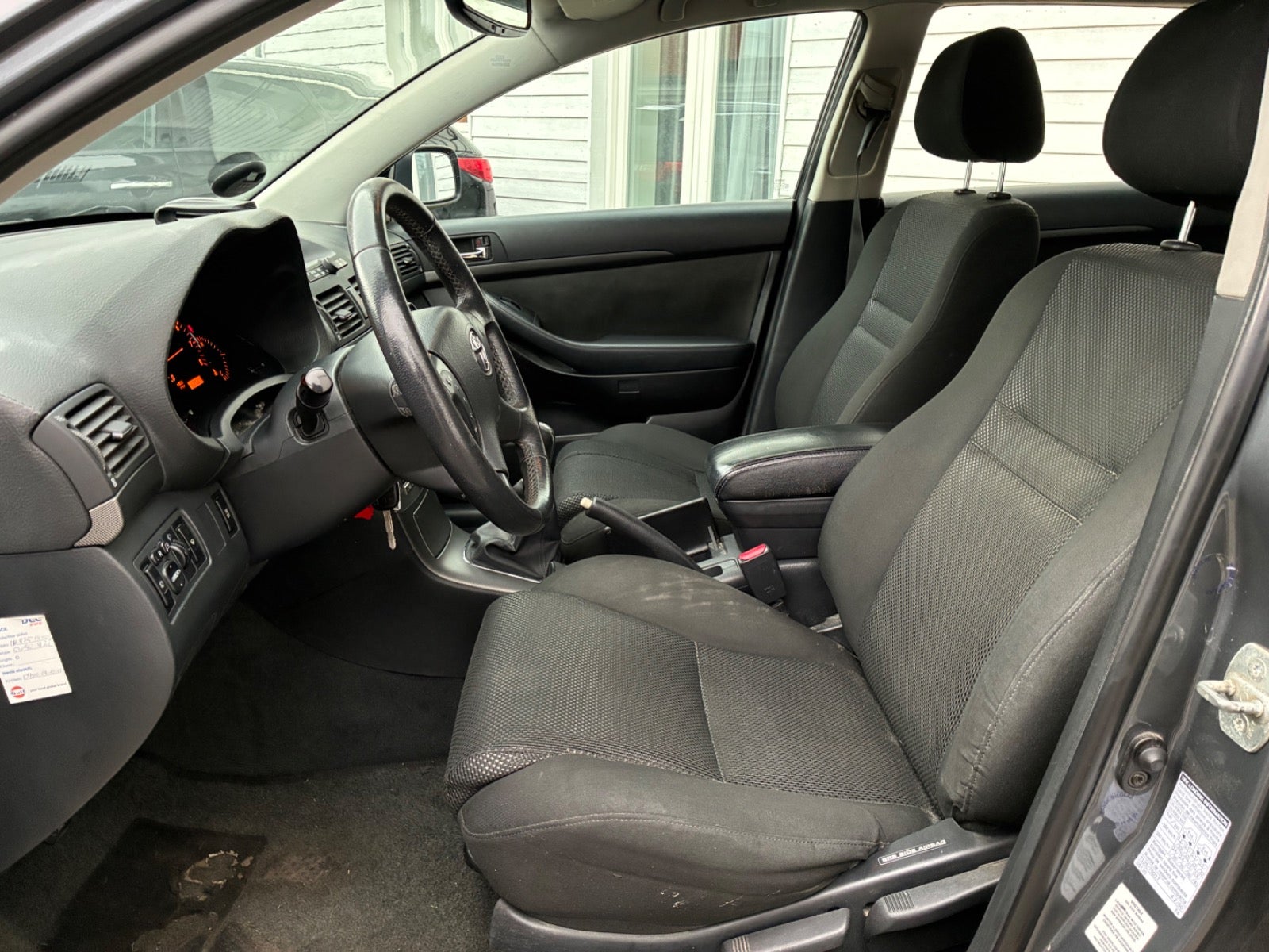 Billede af Toyota Avensis 1,8 VVT-i Sol stc.