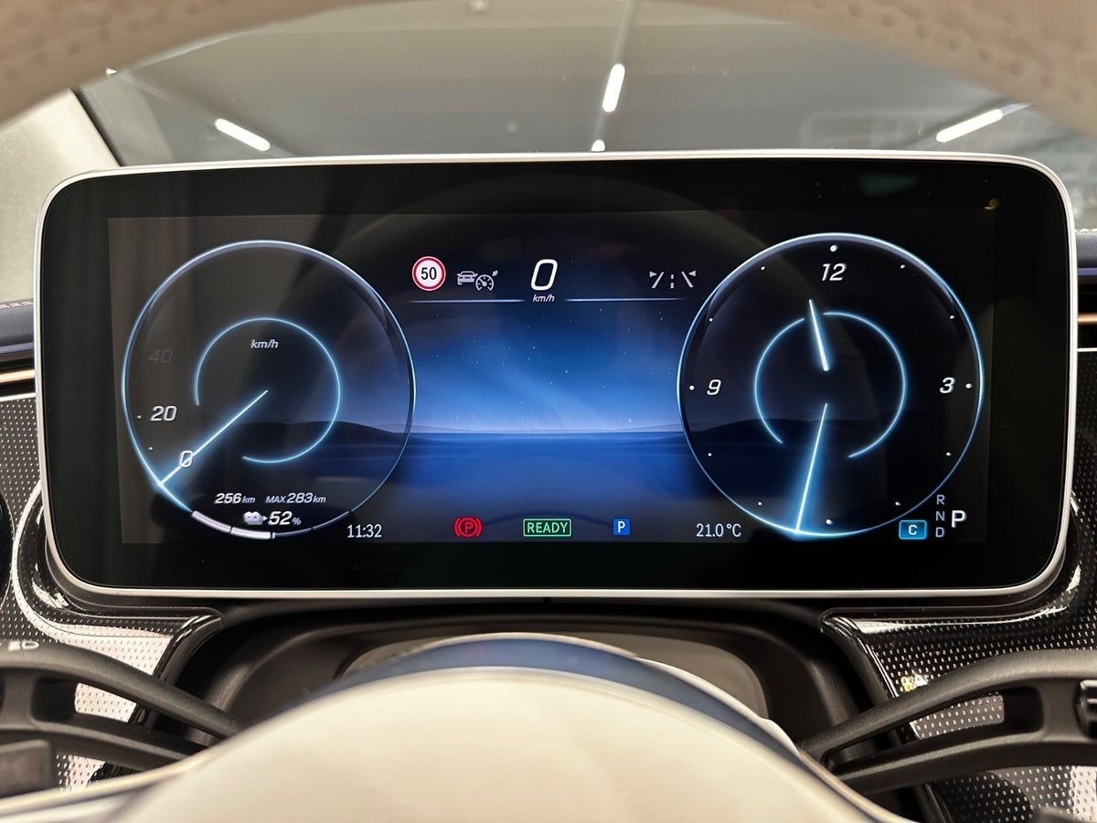 Billede af Mercedes EQE350 SUV  4Matic