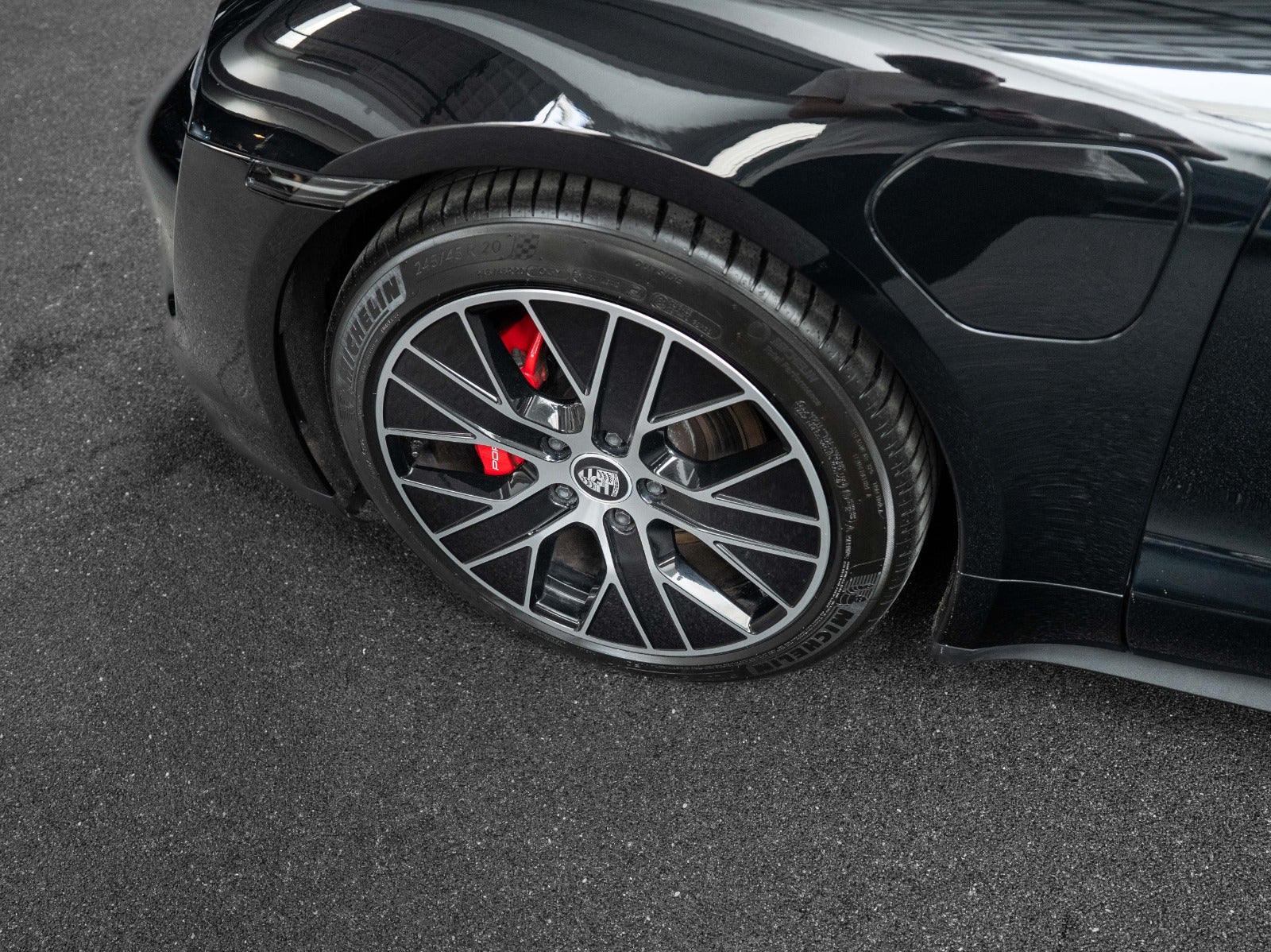 Gallery image 7 of 23