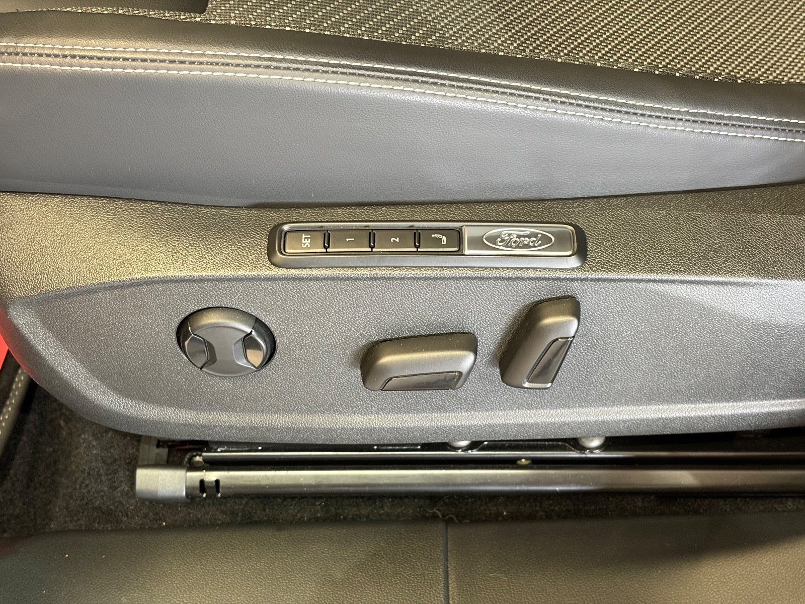 Billede af Ford Explorer 82 Select Extended Range