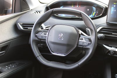 Peugeot 3008 Hybrid Allure EAT8