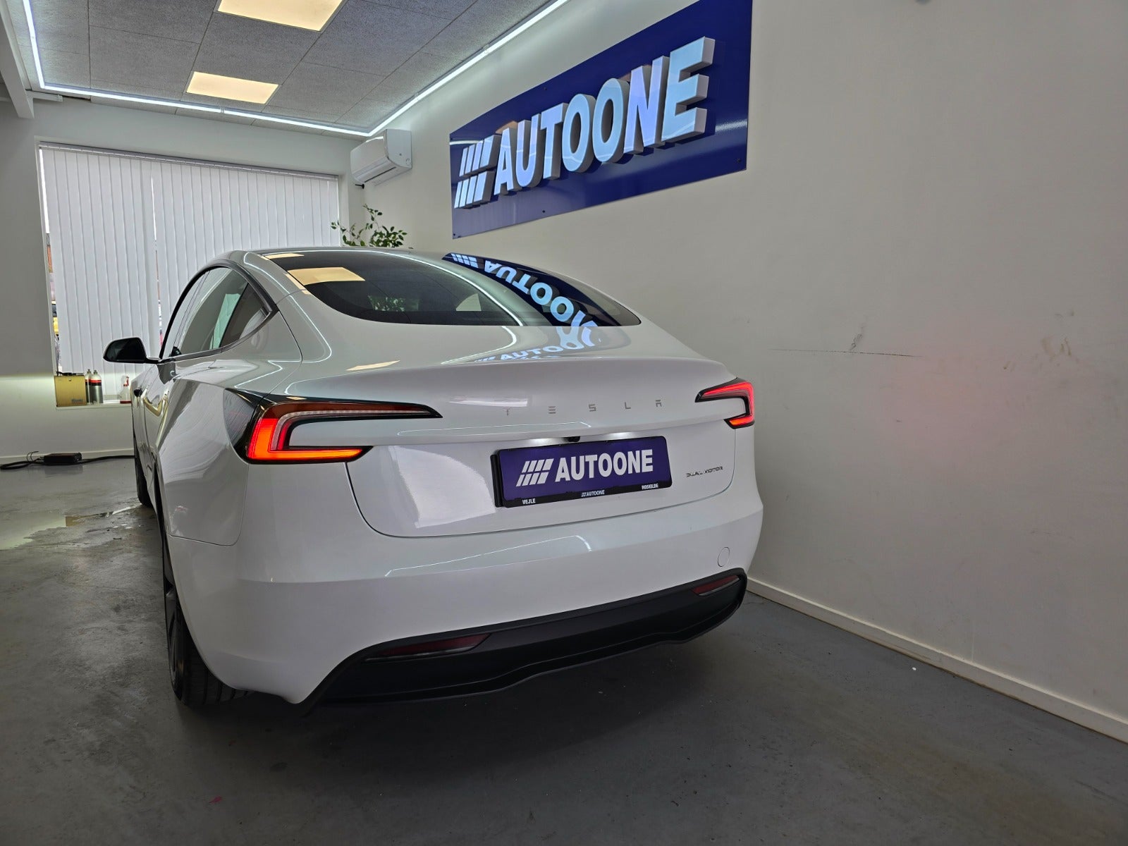 Billede af Tesla Model 3  Long Range AWD