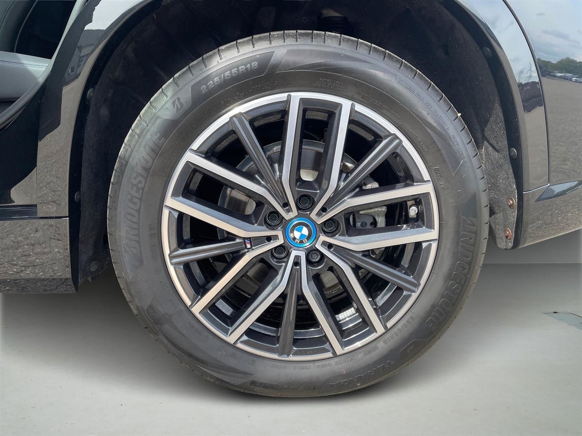 BMW iX1 xDrive30 M-Sport billede 8