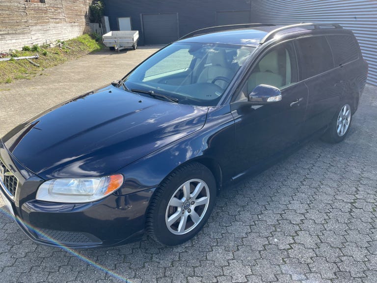 Volvo V70 T 230 aut.