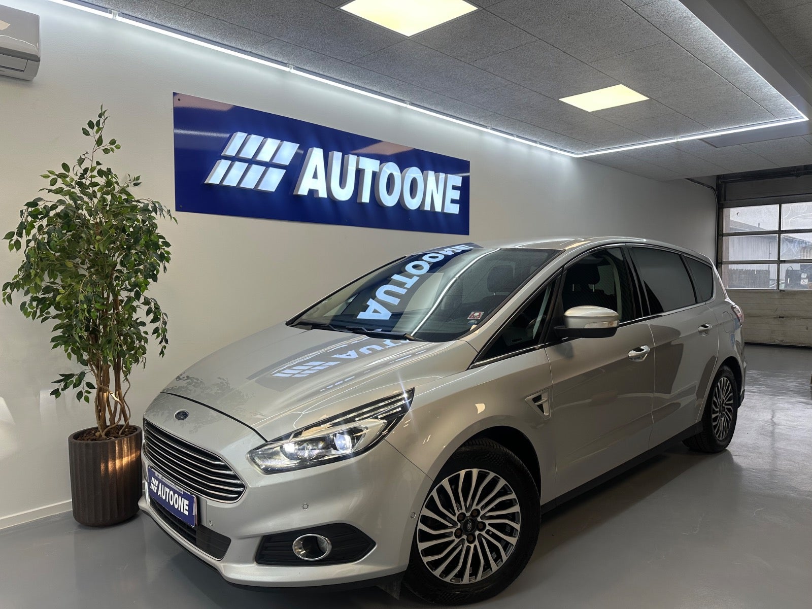 Ford S-MAX 2015