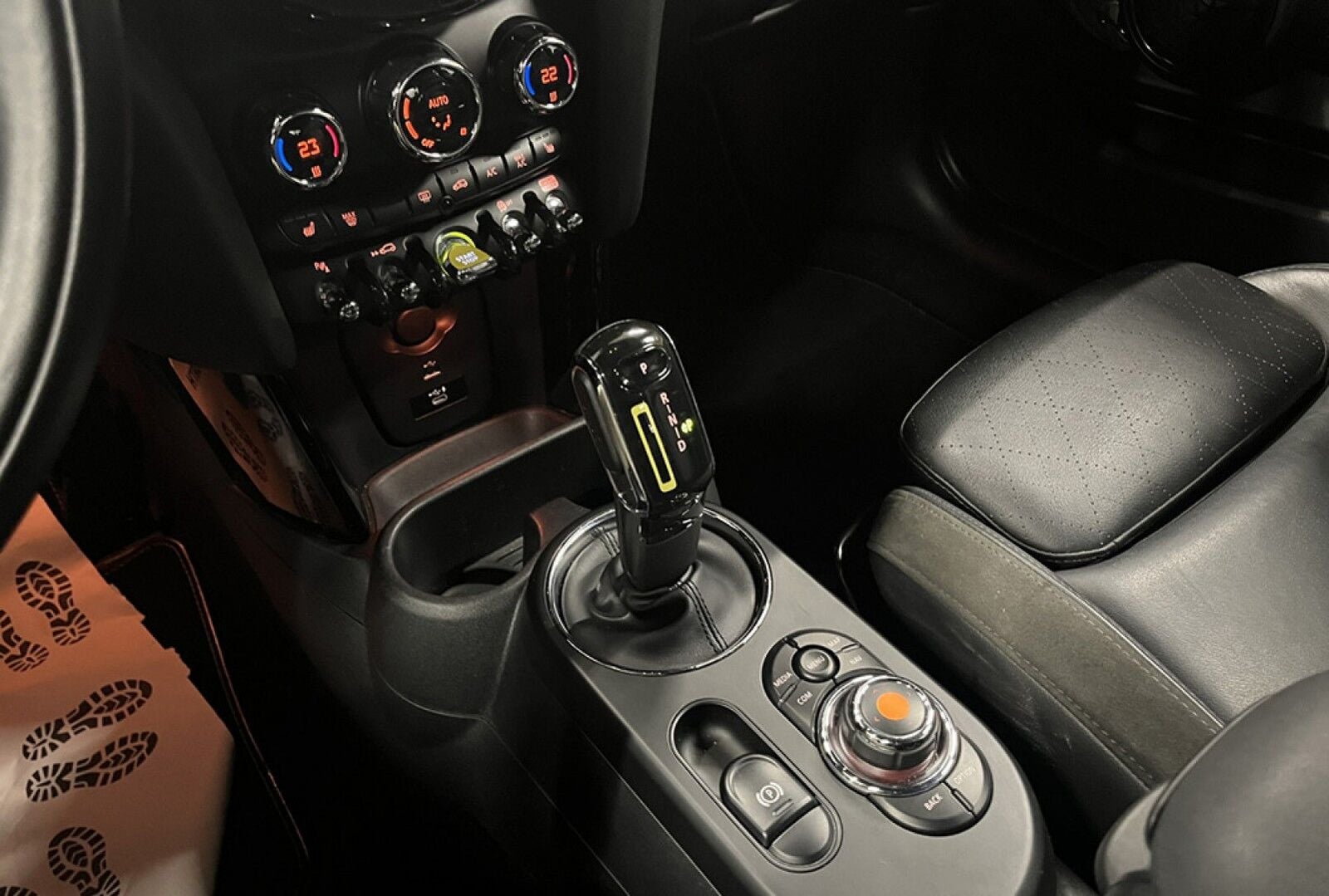 MINI Cooper SE Experience