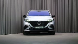 Mercedes EQS450 SUV AMG Line Premium Plus 4Matic