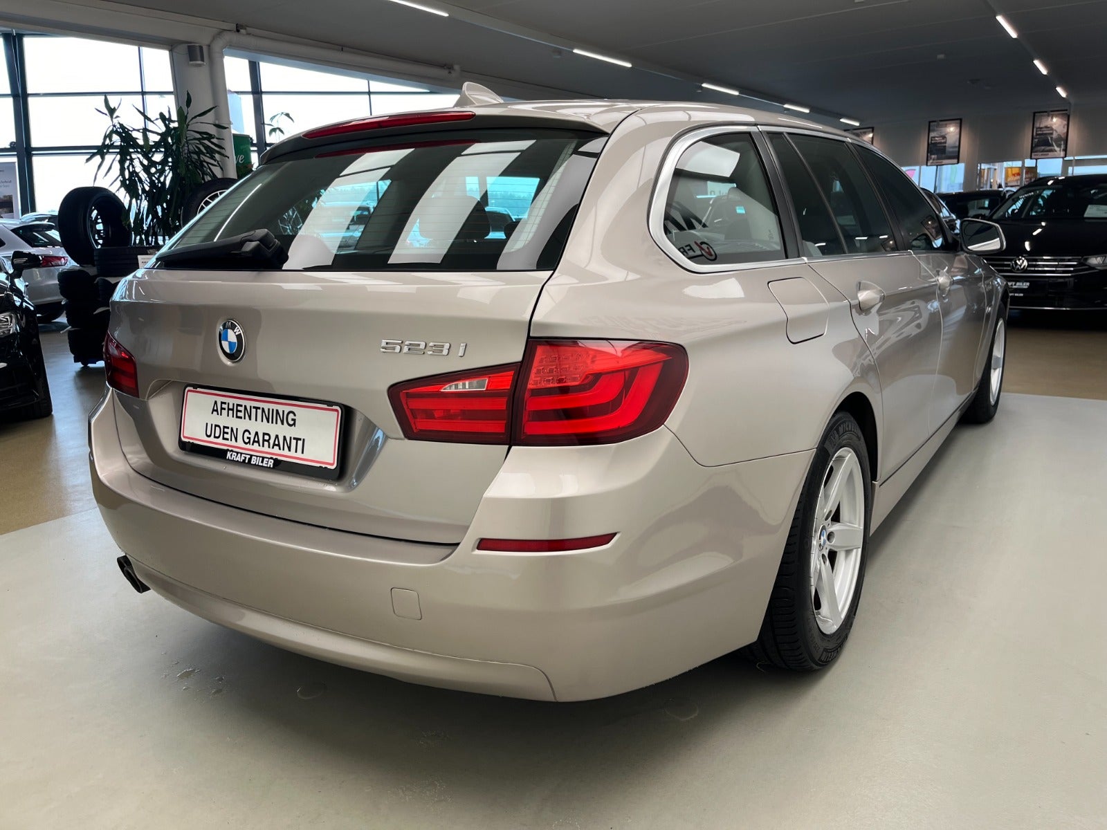 Billede af BMW 523i 3,0 Touring aut.