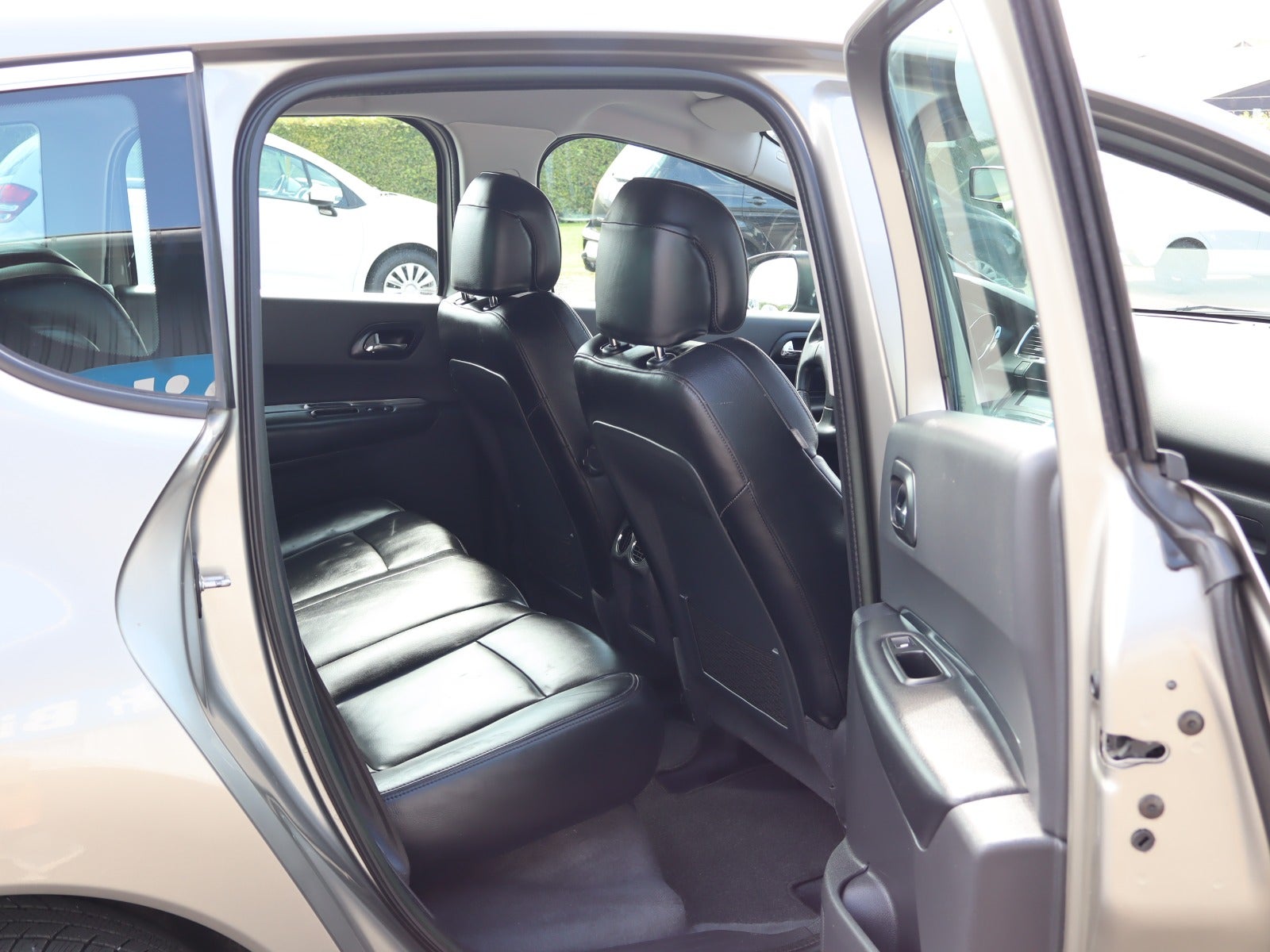 Billede af Peugeot 3008 1,6 HDi 114 Premium