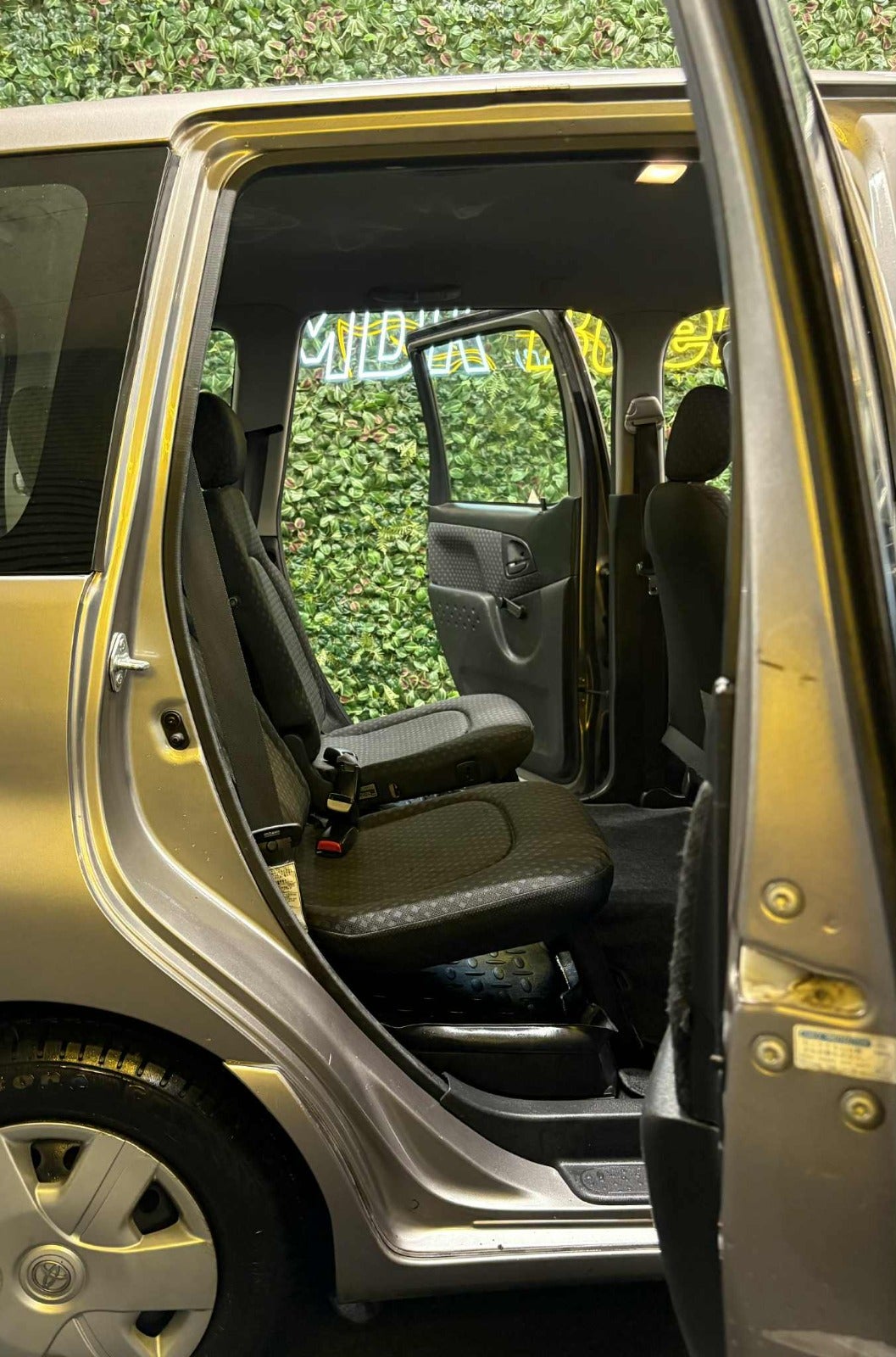 Billede af Toyota Yaris Verso 1,3 Luna