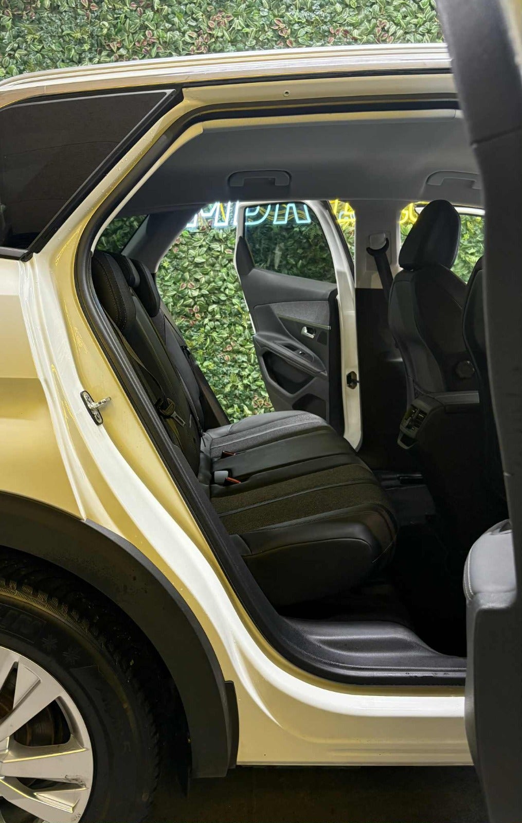 Billede af Peugeot 3008 1,2 PureTech 130 Allure EAT8