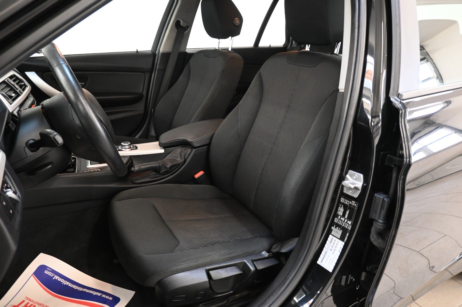 BMW 318i Touring aut.