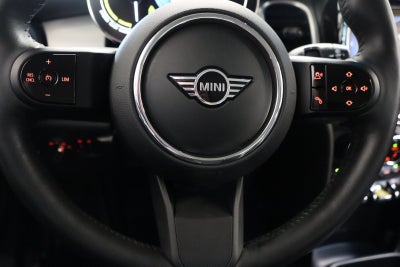 MINI Cooper SE Essential