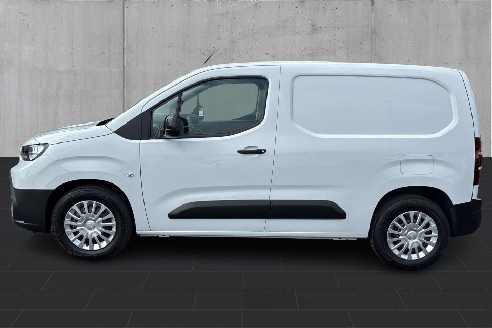 Toyota ProAce City 50,0 Medium Comfort Master 2026