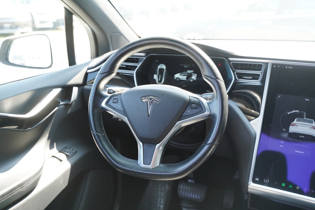 Billede af Tesla Model X  75D