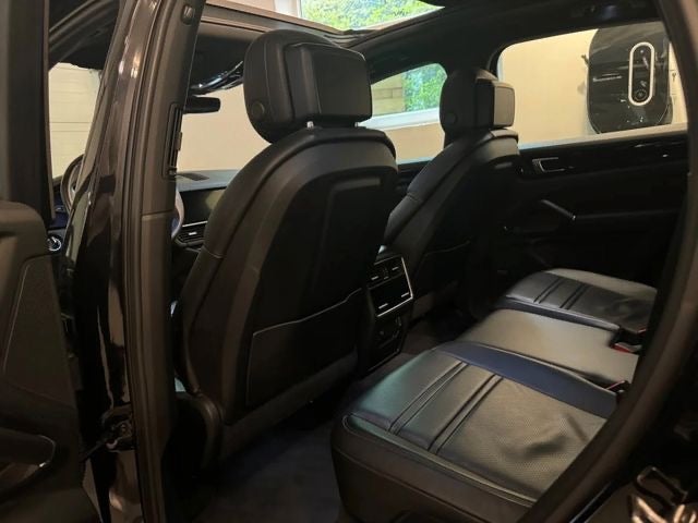 Porsche – Cayenne