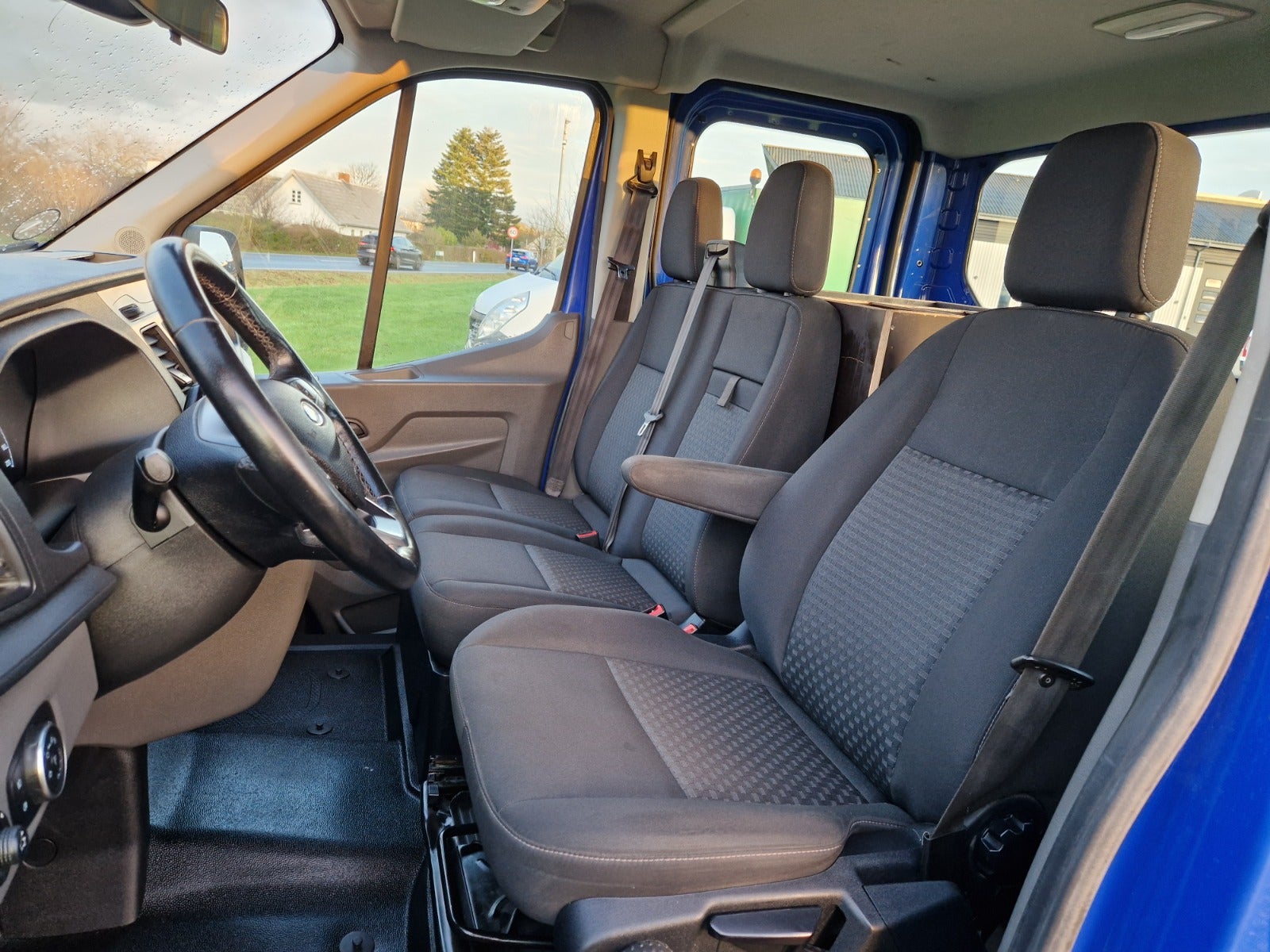 Billede af Ford Transit 350 L3 Chassis 2,0 TDCi 130 Db.Kab Ambiente FWD