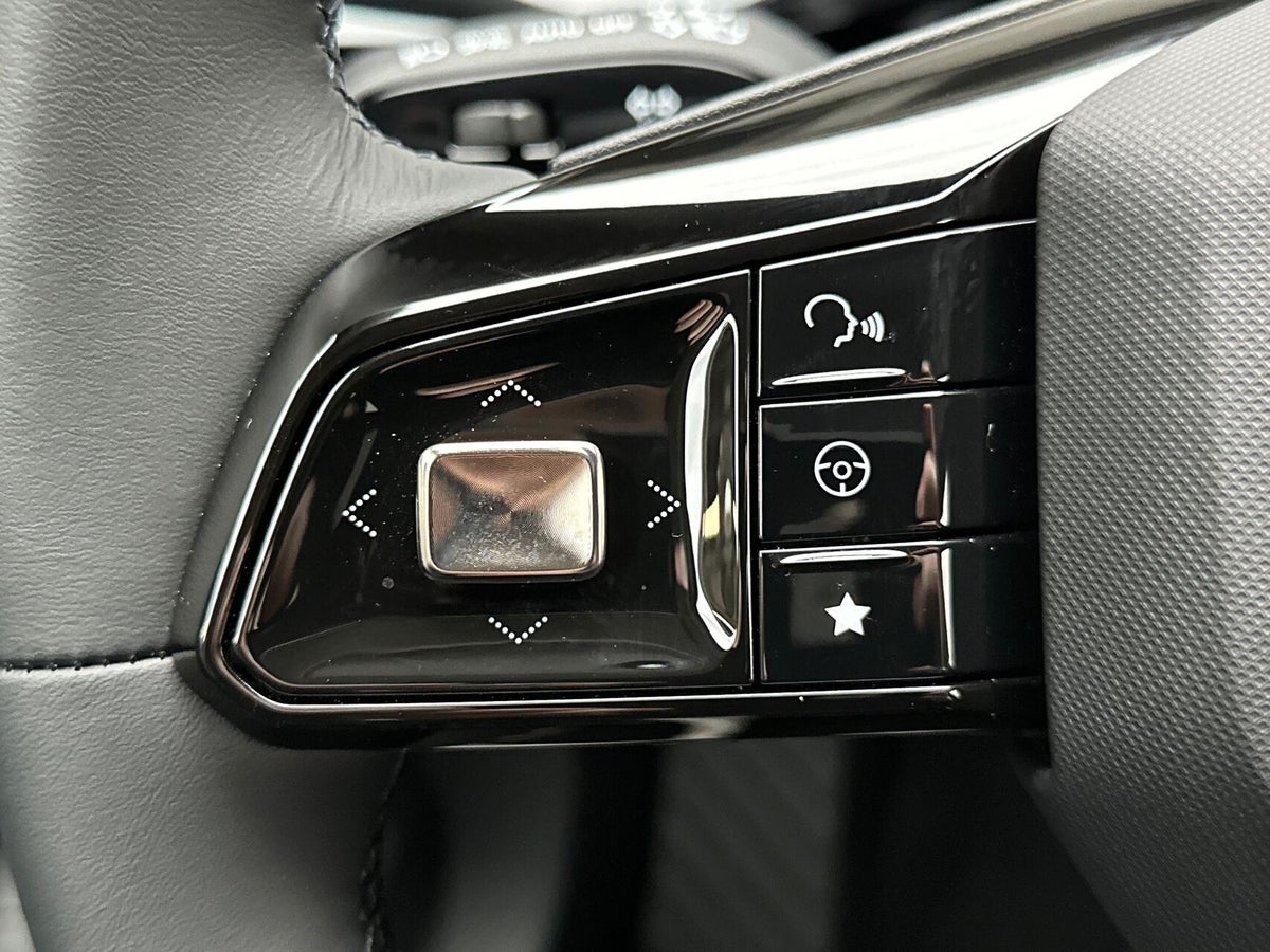 MG 4 Luxury billede 15