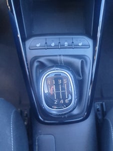 Kia Stonic T-GDi Advance Intro