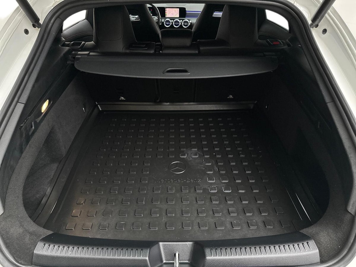 Mercedes CLA250 e AMG Line Shooting Brake aut. billede 13