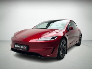 Tesla Model 3 Performance AWD