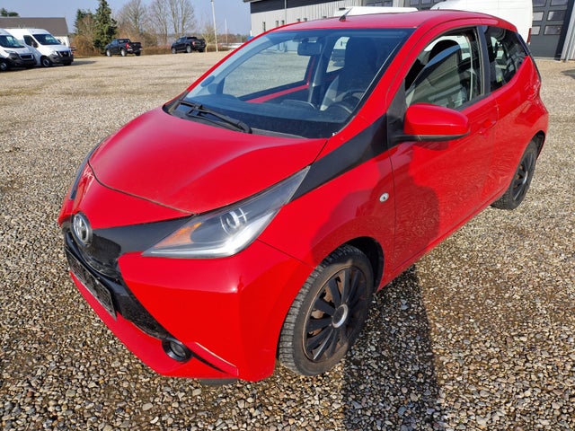 Toyota Aygo 1,0 VVT-i x-play x-touch