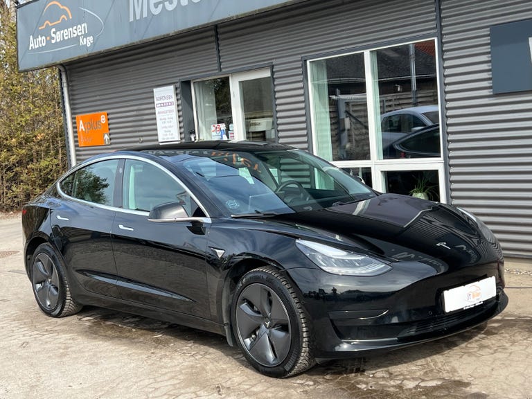 Tesla Model 3 Standard Range+ RWD