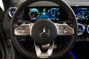 Mercedes EQA250