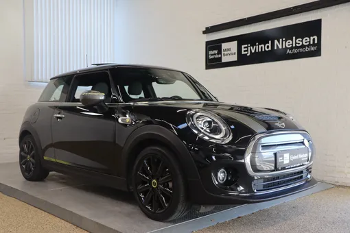 MINI Cooper SE Trim M Greenwich