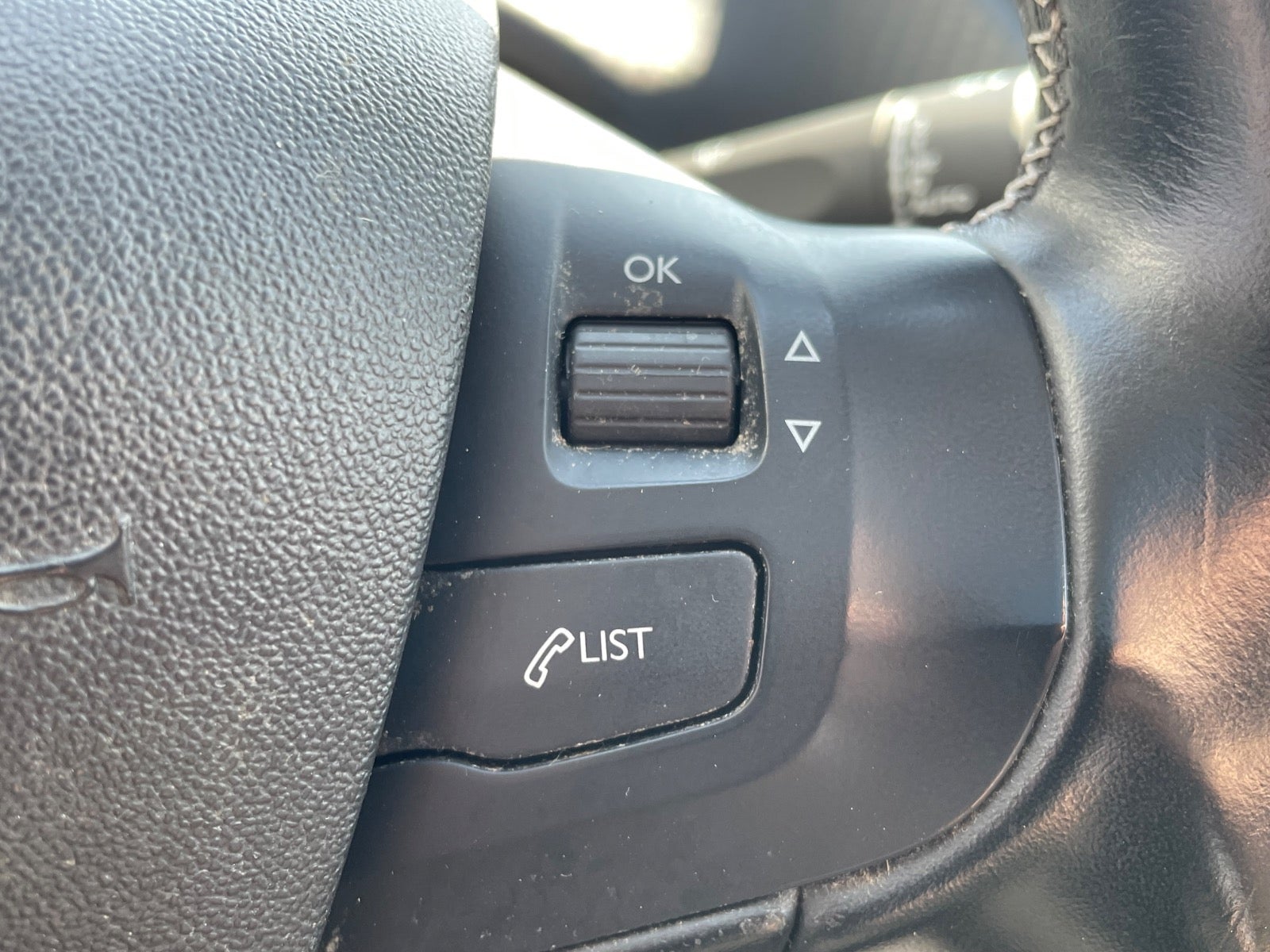 Billede af Peugeot 208 1,5 BlueHDi 100 Prestige Sky