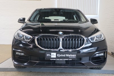 BMW 118i Sport Line aut.