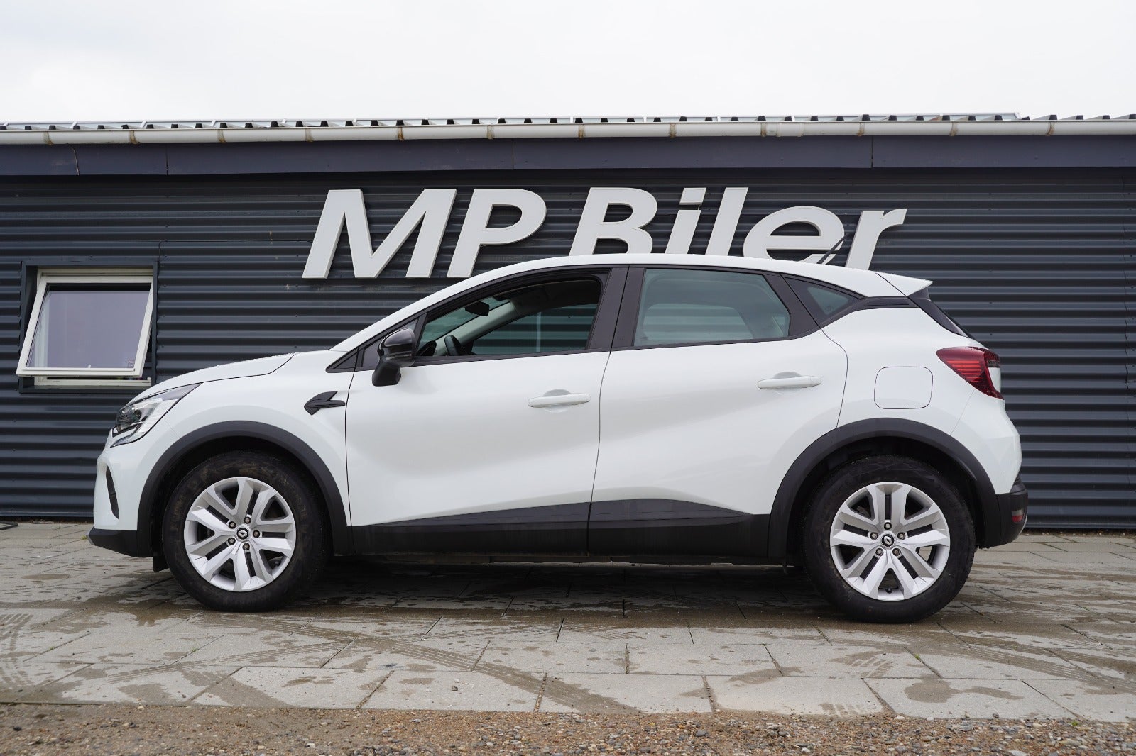 Billede af Renault Captur 1,6 E-Tech Zen