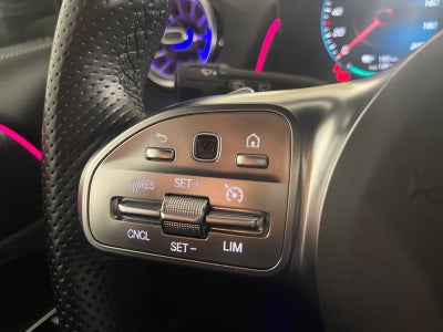 Mercedes EQB300 Electric Art 4Matic Van