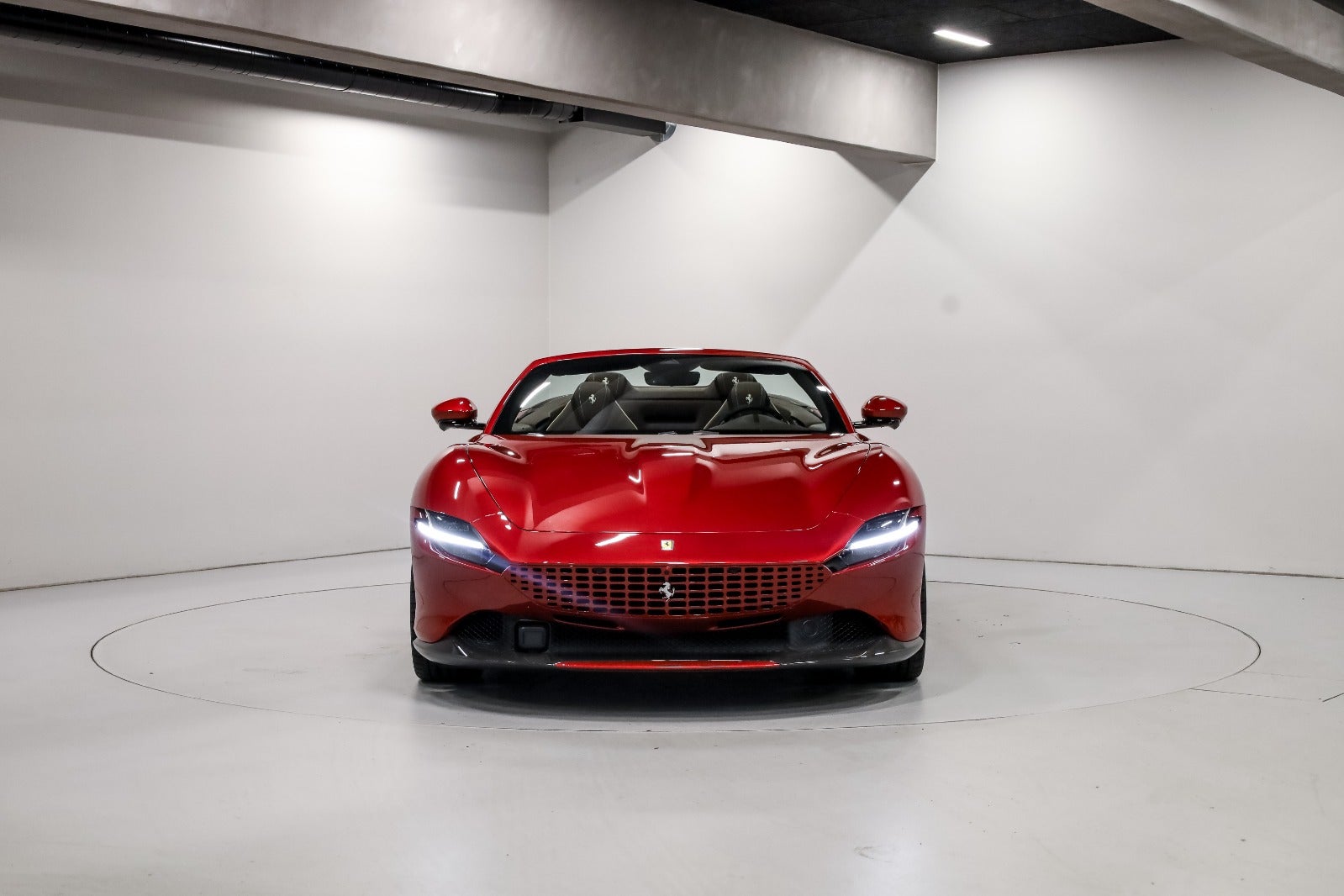 Ferrari Roma 3,9 Spider DCT