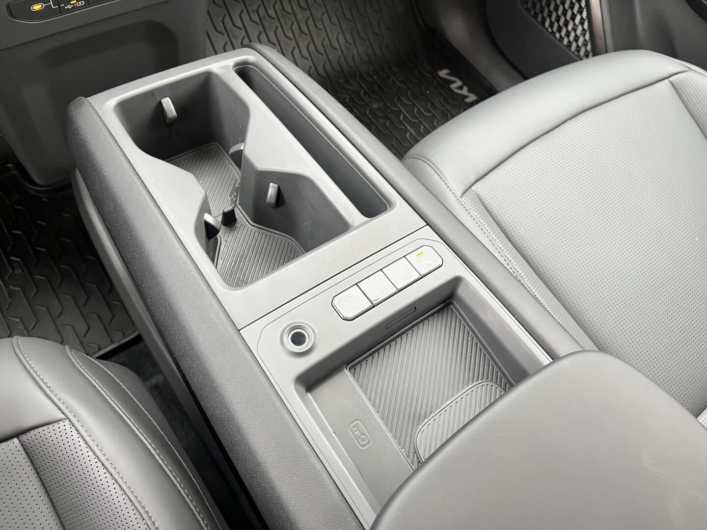 Kia EV9 Standard Range Upgrade RWD 7prs