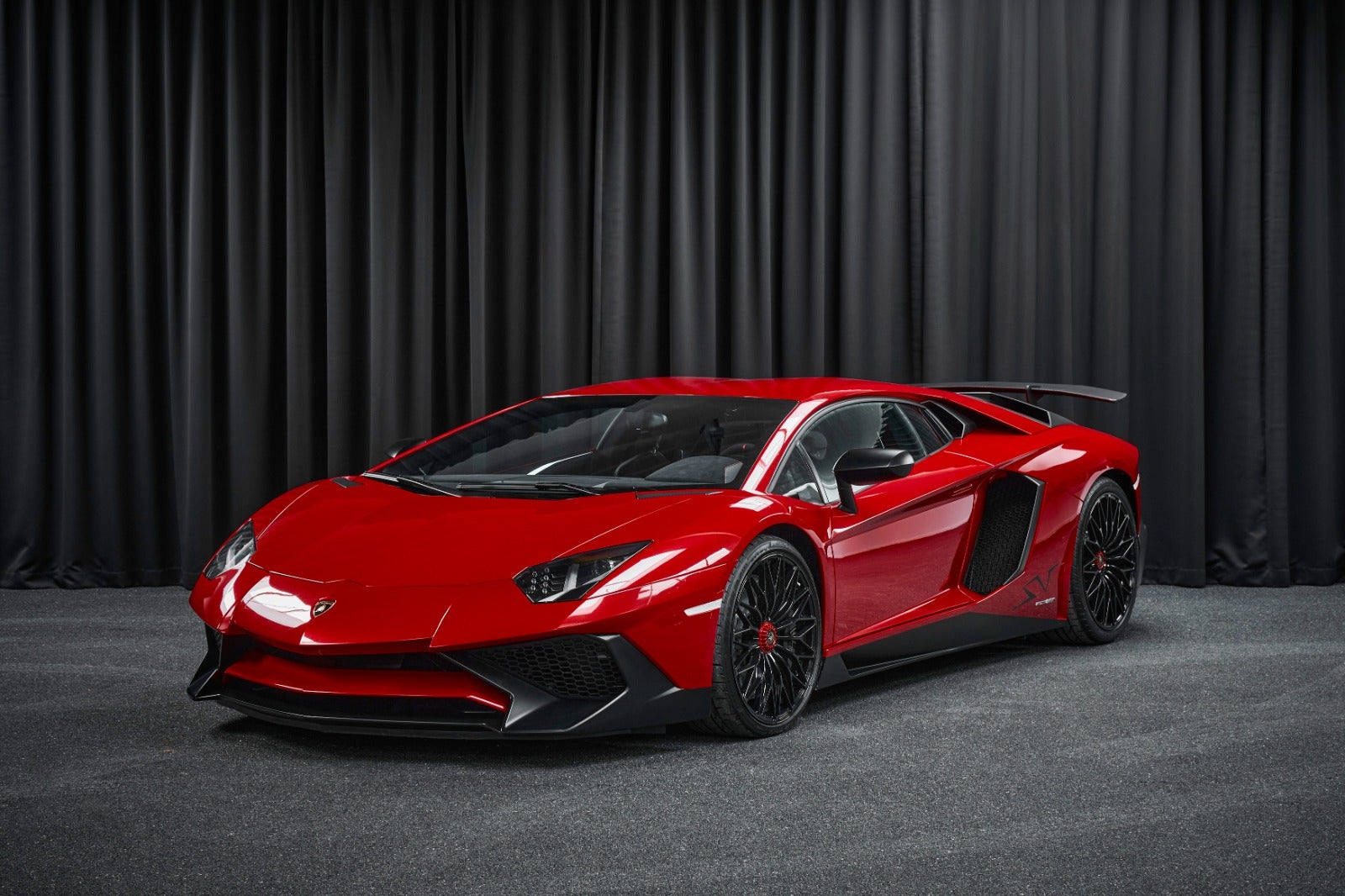 Lamborghini Aventador