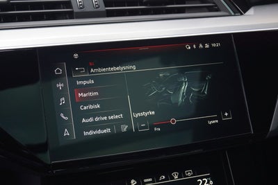 Audi e-tron S-line Sportback quattro