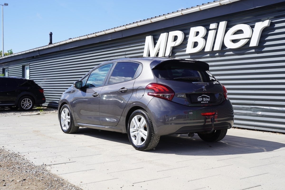 Billede af Peugeot 208 1,5 BlueHDi 100 Signature Sky