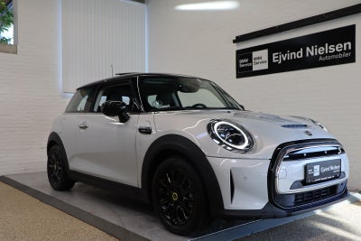 MINI Cooper SE Camden Edition