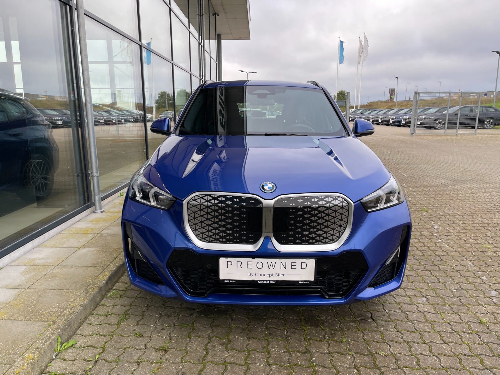 BMW iX1 eDrive20 M-Sport Premium 5d - 2