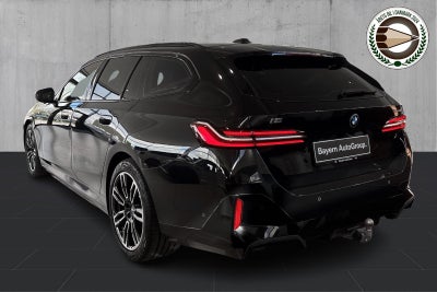 BMW i5 eDrive40 Touring M-Sport - 2
