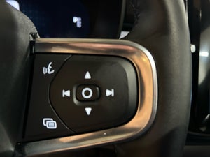 Volvo EC40 Extended Range Black Edition