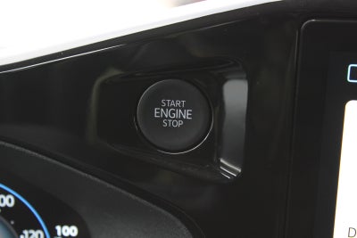 VW e-Caravelle Life SWB