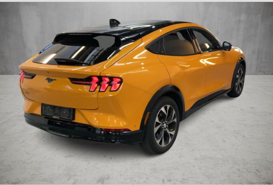 Billede af Ford Mustang Mach-E 70 Premium Standard Range AWD
