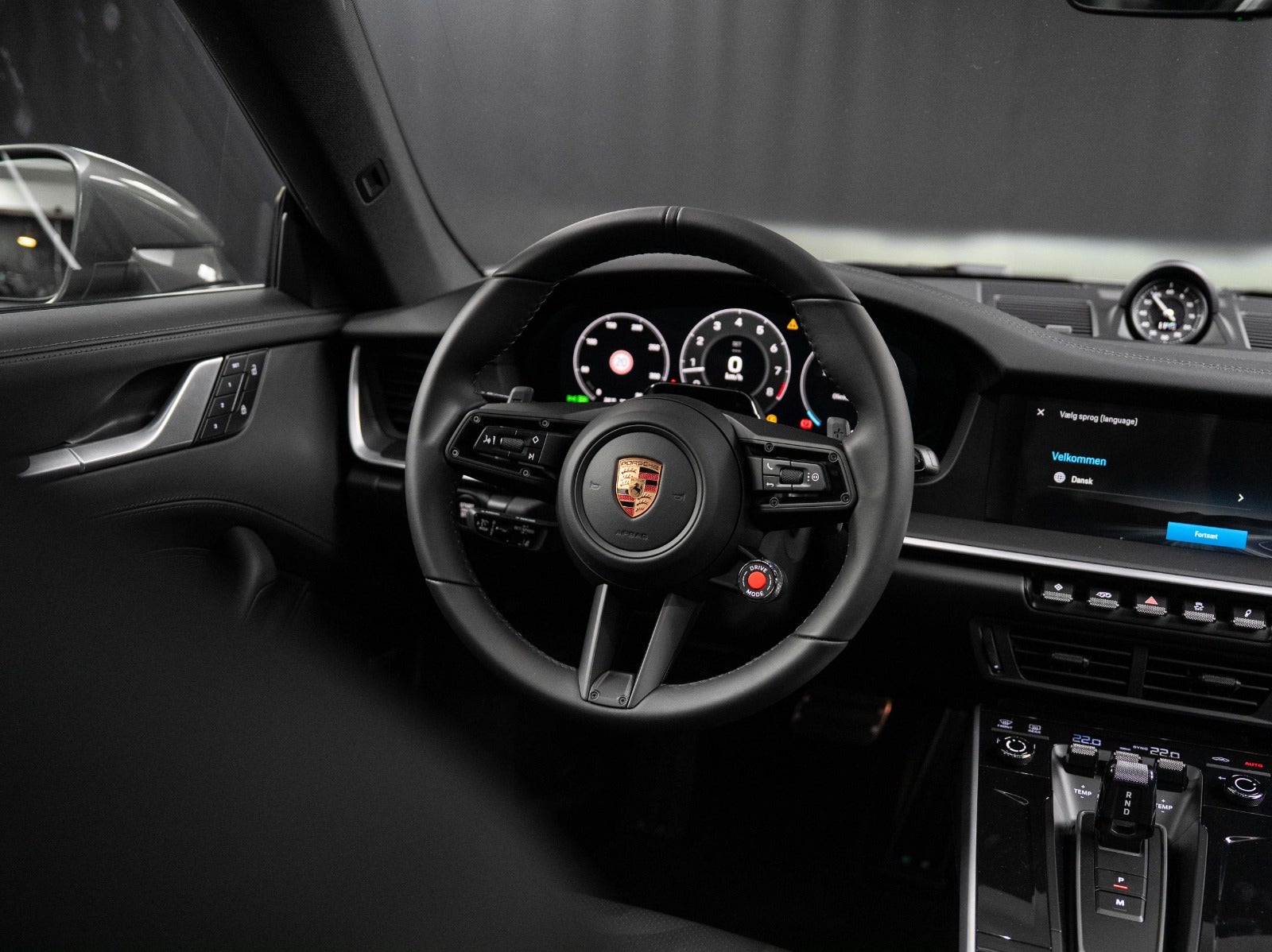 Gallery image 16 of 19