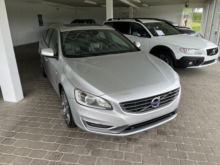 Volvo V60 D4 181 Ocean Race aut. AWD